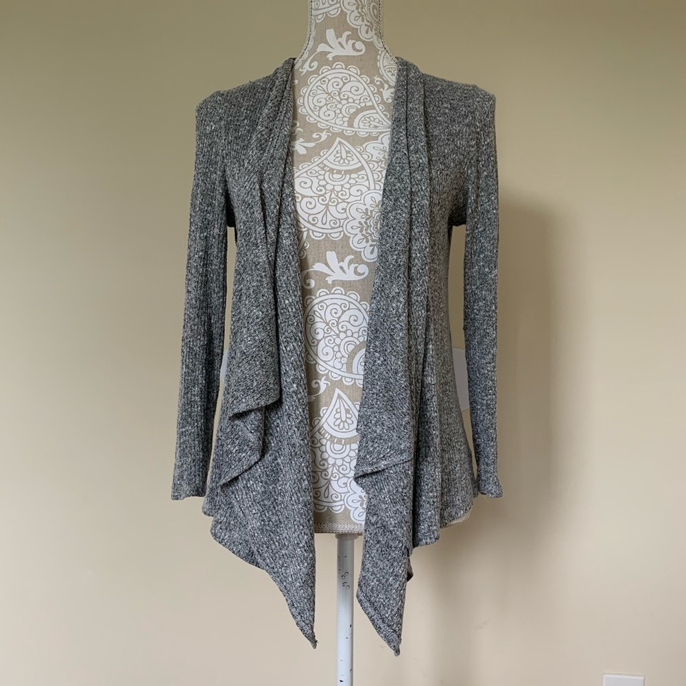 Charlotte Russe Open Asymmetrical Lightweight Cardigan Sweater Black White Gray